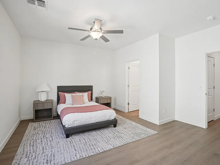 Canyon Townhomes — Photo 8
