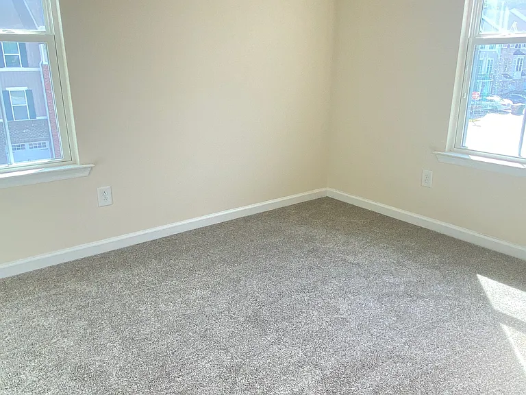 704 Suffield Way — Photo 13