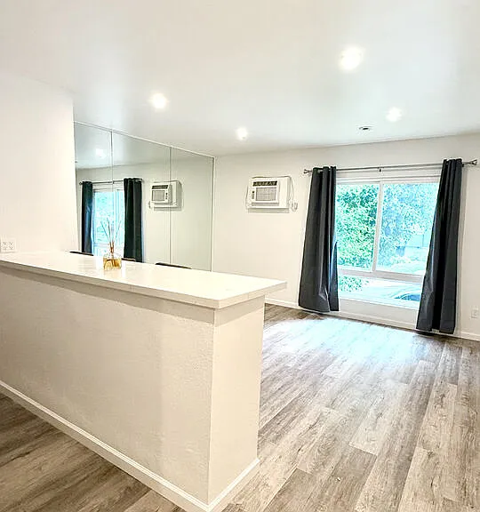1222 Olive Dr #105 — Photo 6