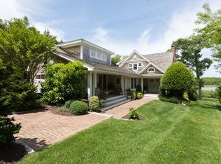 1200 Broadwaters Rd, Cutchogue, NY 11935