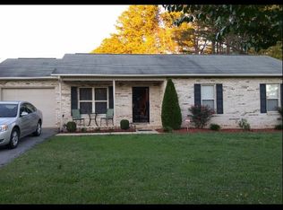 2935 11th Avenue Dr NE, Conover, NC 28613