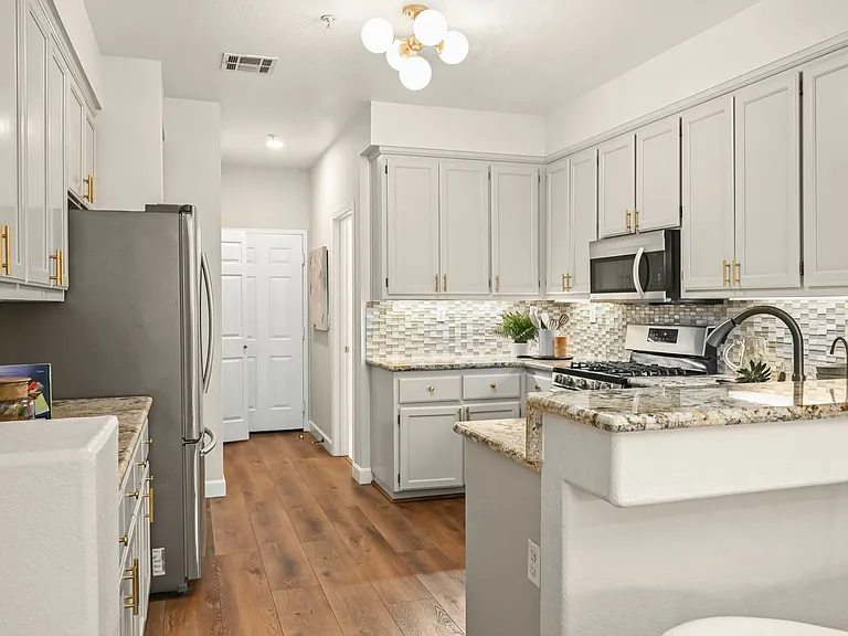 1830 Cutter Ct — Photo 8