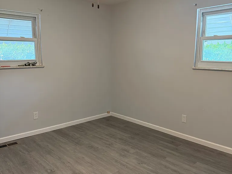 2436 Pinehurst Dr — Photo 11