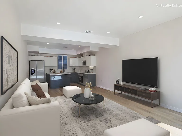 5517 Glennie Ln — Photo 2