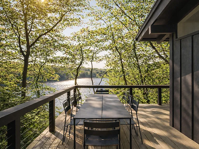 15 Lake View Ct — Photo 10