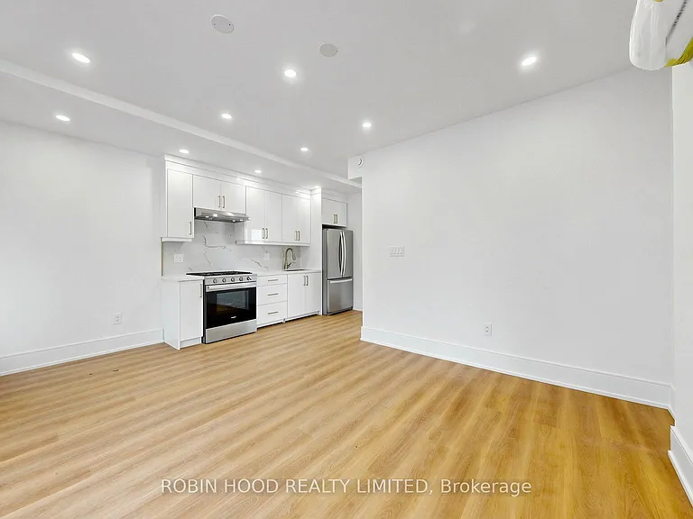 24 Callender St #1 — Photo 6