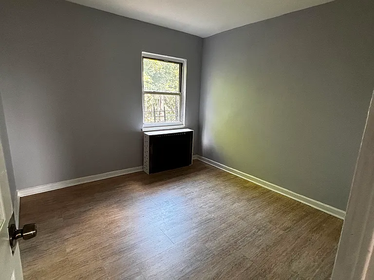 70 Crawford St #14 — Photo 5