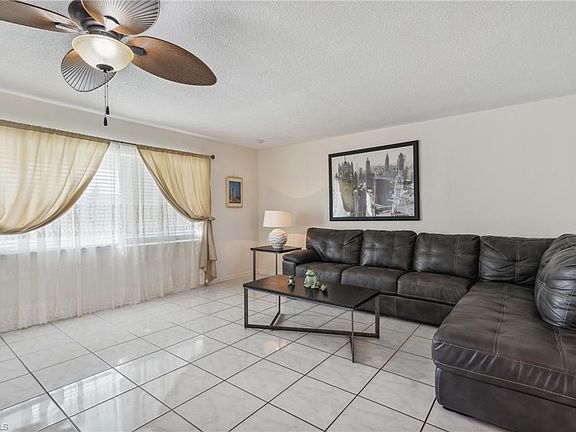 5th image of 1535 Medford PL