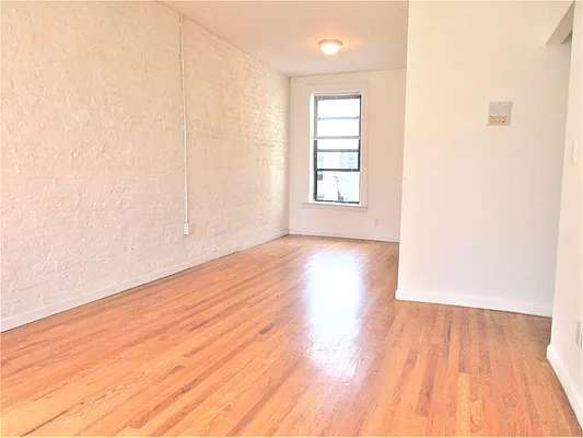 Rented by City Connections Realty | media 24