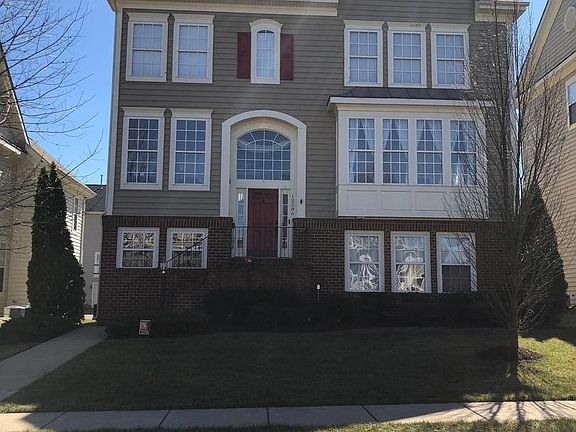 3rd image of 12586 Stone Lined Cir