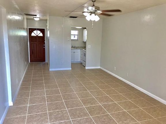3rd image of 809 S K St APT 11
