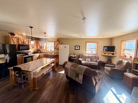 4th image of 22143 County Road 458