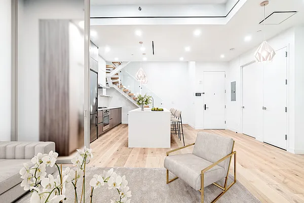 Rented by Christie's International Real Estate Group, LLC | media 4