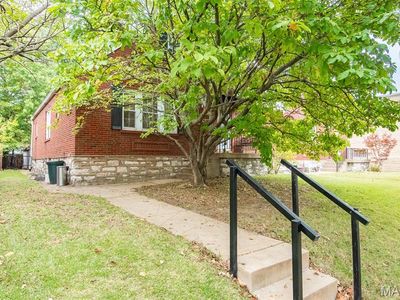 6041 Tholozan Ave, Saint Louis, MO, 63109