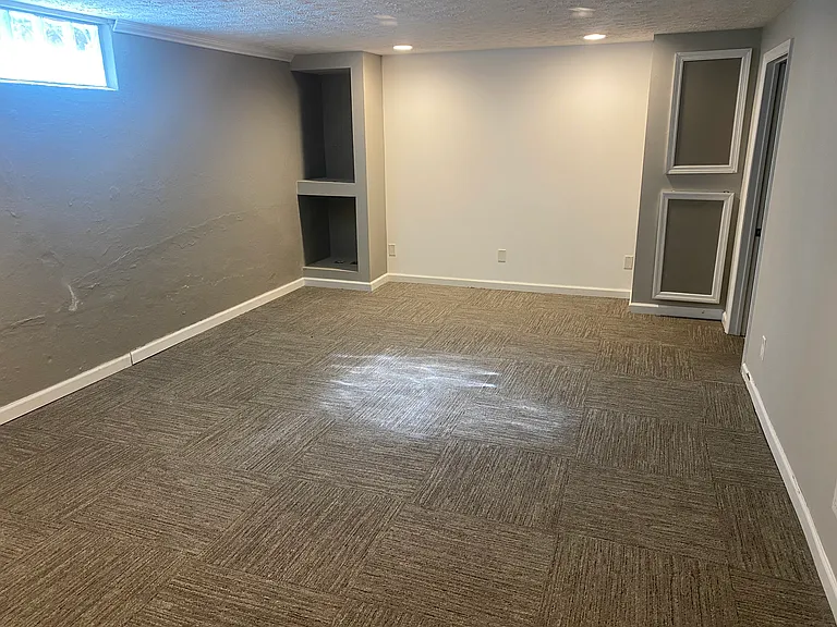 2528 Acorn Dr — Photo 25