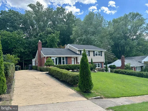 6015 Loretto St, Springfield, VA 22150