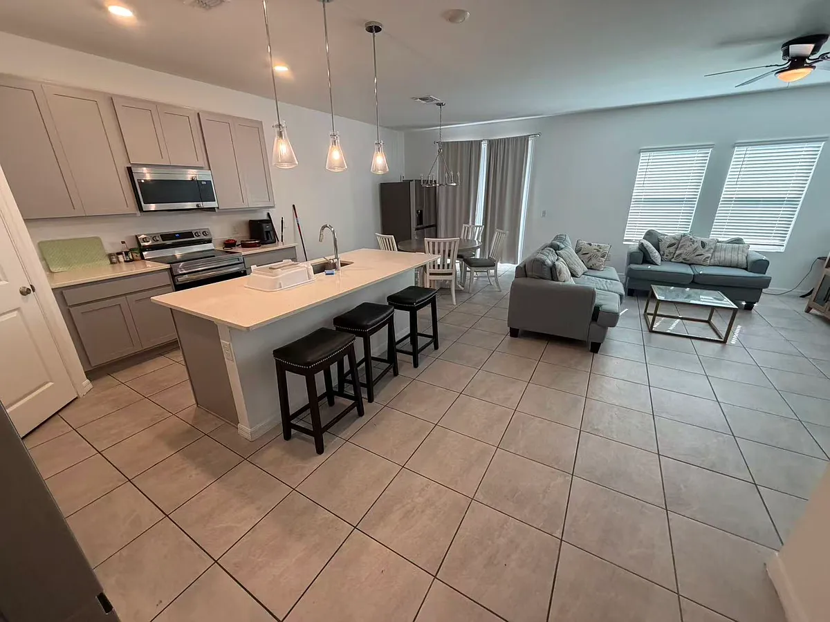 Building Photo - 2107 Derwent Dr