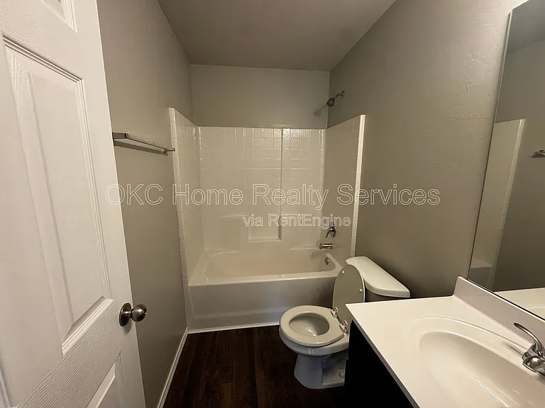 9904 Jackrabbit Rd — Photo 12