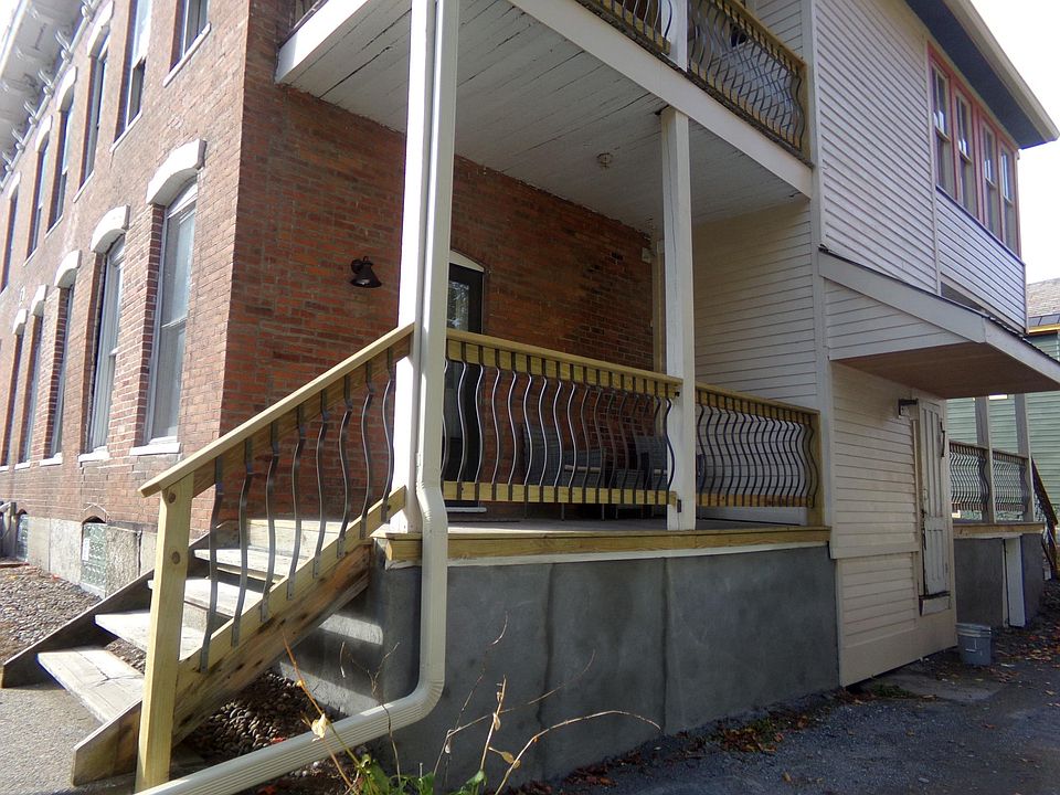 private entry and porch