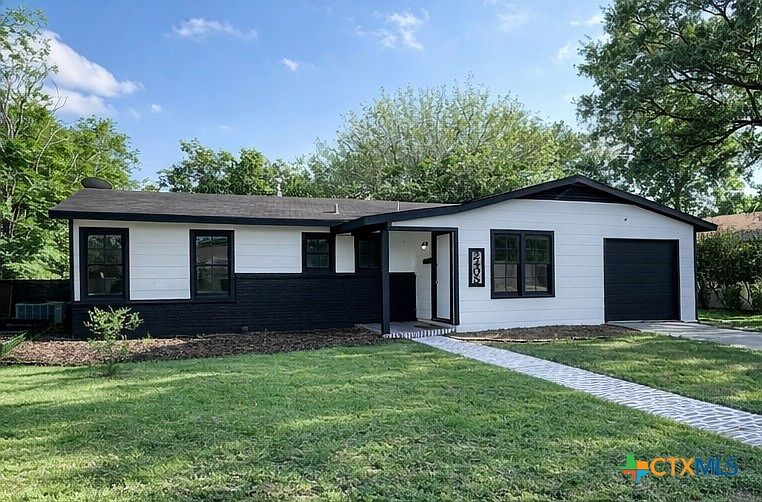 1st image of 2405 E Mimosa Ave