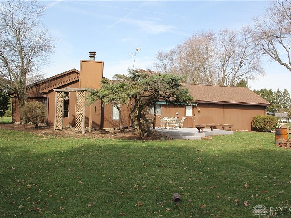 5763 Troy Frederick Rd, Tipp City, OH 45371 | Zillow