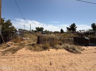 18296 Claymine Rd, Edwards, CA 93523