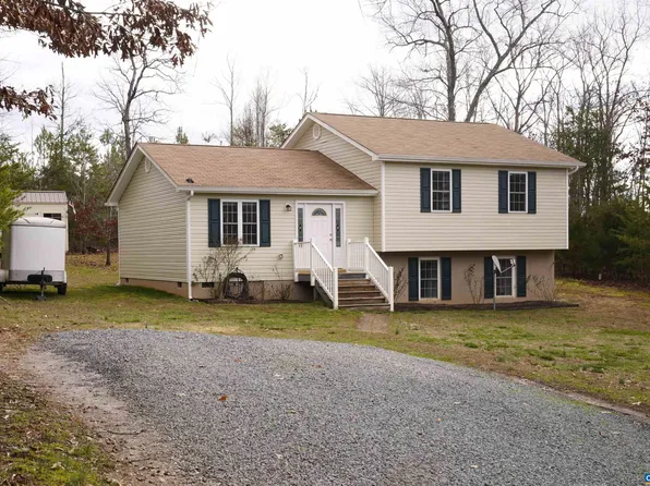 228 Smithfield Rd, Louisa, VA 23093
