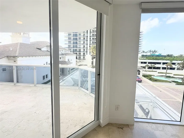 4779 Collins Ave #504 — Photo 12