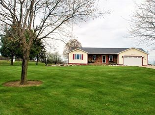 5075 Gardner Barclay Rd, Farmdale, OH 44417