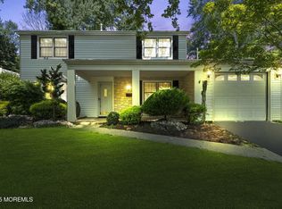 103 Idlebrook Ln, Aberdeen, NJ 07747