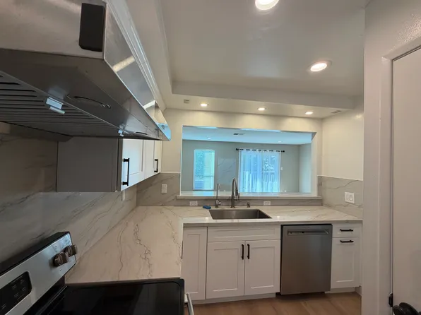 115 Ascot Ct, Moraga, CA 94556