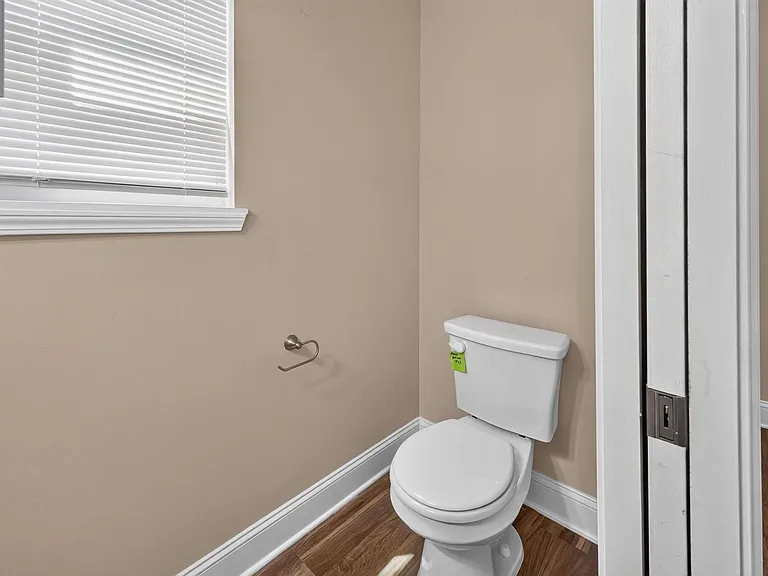 934 Boyd Ln — Photo 16