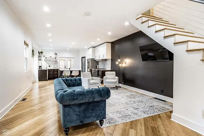 3220 N Park Ave — Photo 10