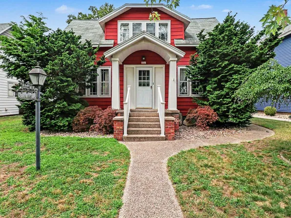 311 N James St, Ludington, MI 49431