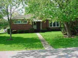 135 Lindsay Ave, Tiffin, OH 44883
