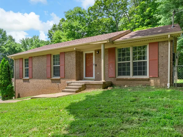 349 Harold Dr, Clarksville, TN 37040