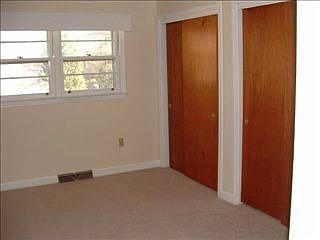 5th image of 412 Leyswood Dr