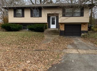 17003 Pine Ct, Hazel Crest, IL 60429