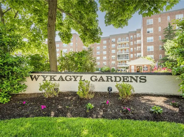 1273 North Avenue #5C Entr. 9, New Rochelle, NY 10804