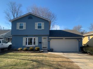 1417 S 2nd St, St Charles, IL