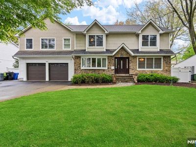 642 Falmouth Ave, Paramus, NJ, 07652