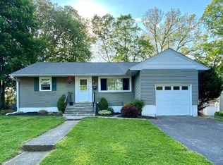 14 Wantaugh Ave, Poughkeepsie, NY 12603