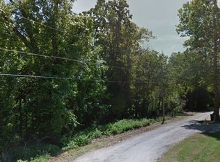 E Graham Dr, Rogers, AR 72758