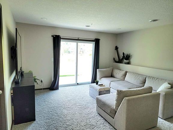 5th image of 337 Stonewood Pl