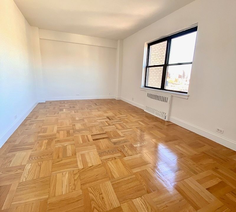 1st image of 180 W Houston St #9-J