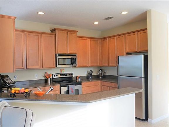5th image of 2402 Balforn Tower Way #7