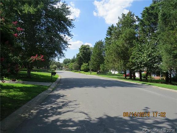 4th image of 7009 Wannamaker Ln