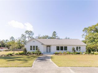 612 E Cherry St, Jesup, GA 31546