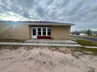 609 W 5th St, Cheyenne, WY 82007