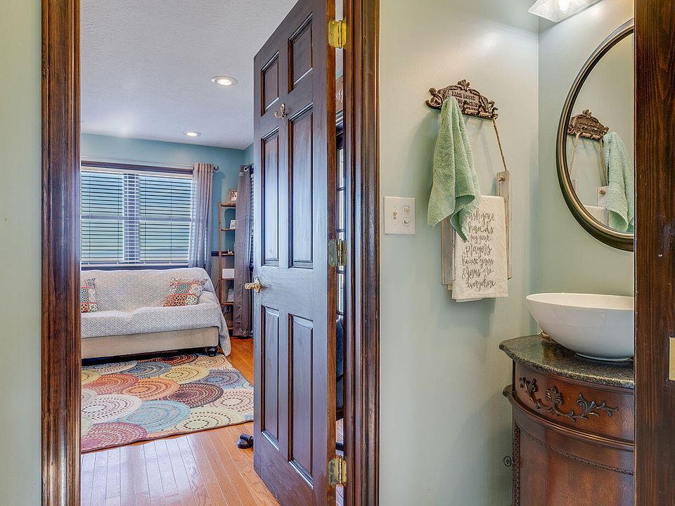 28th image of this home